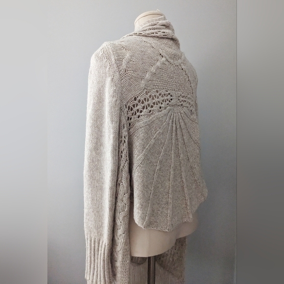 Anthropologie Angel of the North Anais wool sweater fringe small - Picture 5 of 9